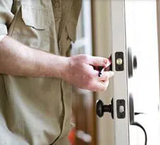 Nashville Expert Locksmith Nashville, TN 615-510-3149 - 15a-Lock-Change